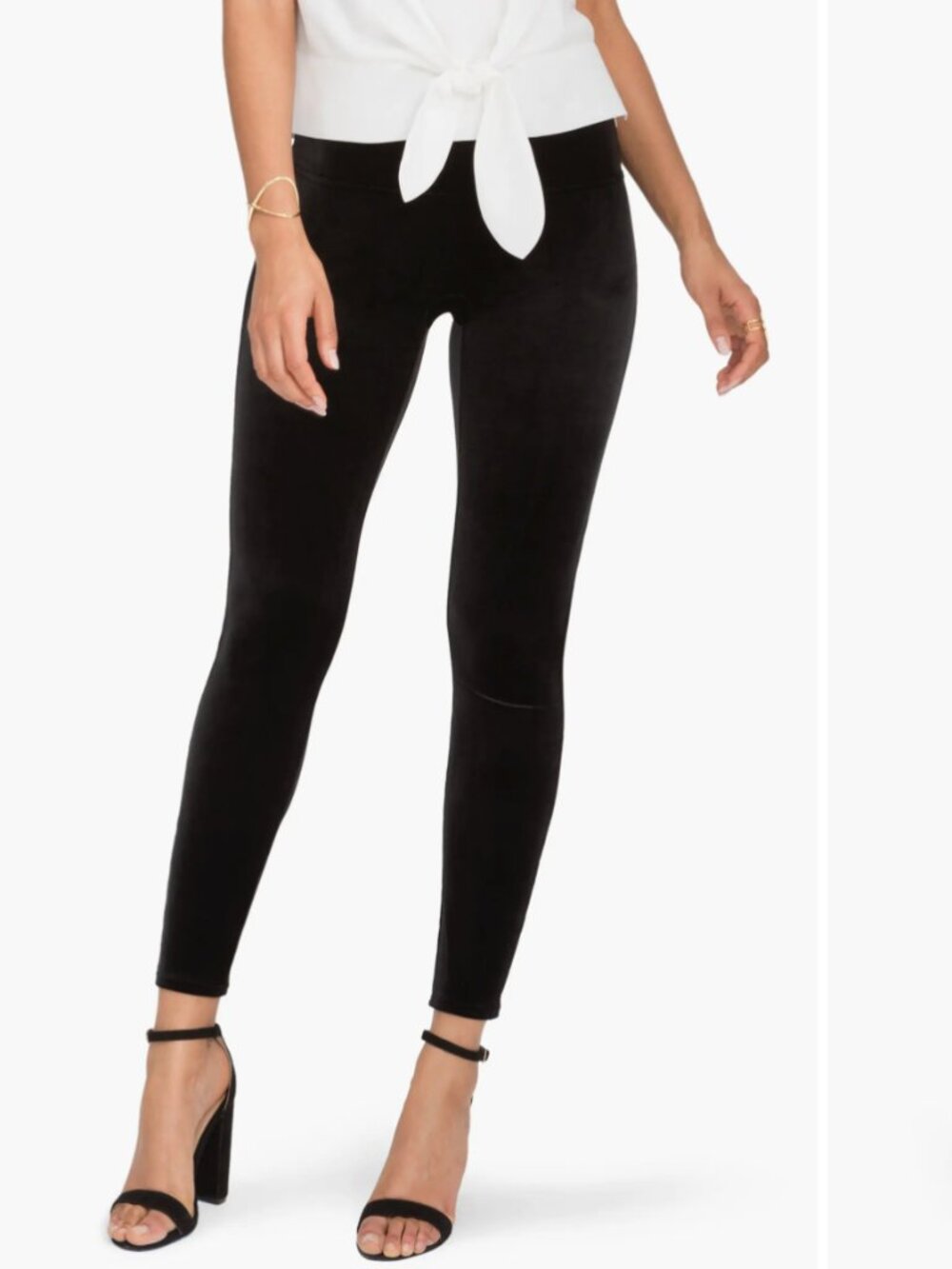 Spanx Velvet Leggings in Black Size Medium